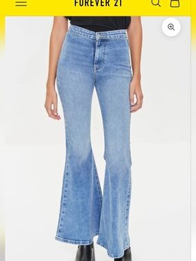 NWT Forever 21 Flare Jeans | Size 26